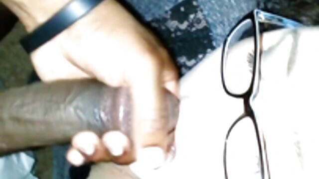 کلاغ سیاه, ارگاسم چندگانه با فیلم سکسی قشنگ اسباب بازی های مورد علاقه خود را